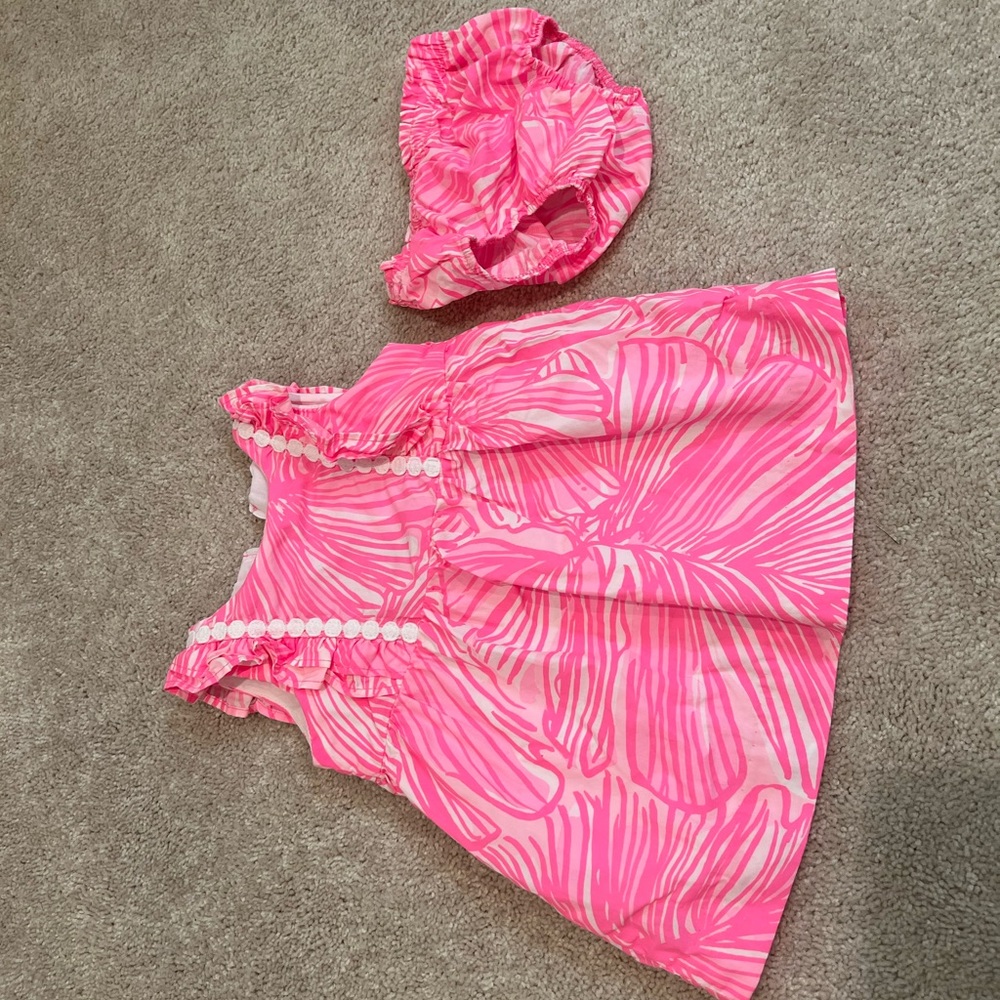 NWOT Lilly Pulitzer baby shift dress. Neon pink with white. 6-12 months.